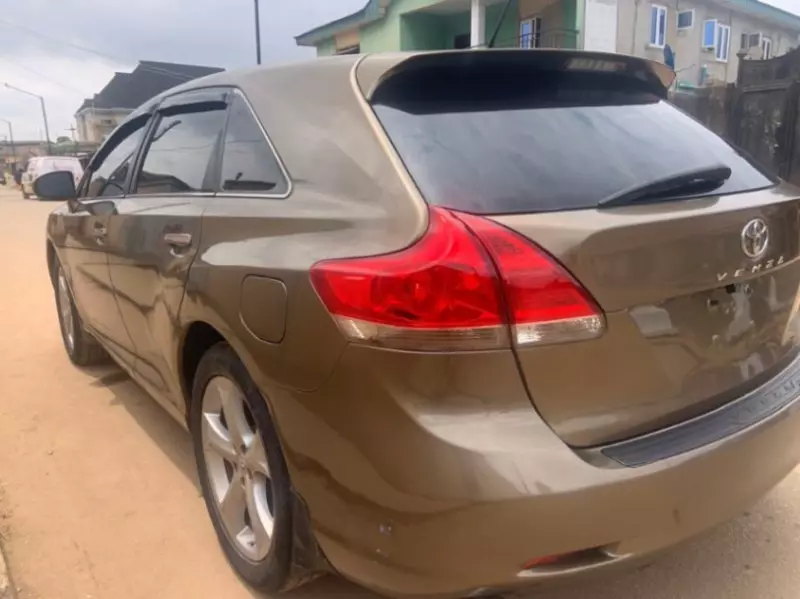 Toyota Venza   - 2009