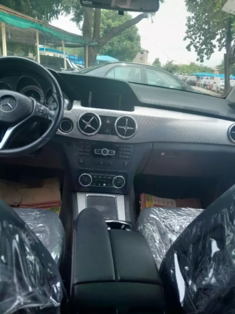 Mercedes-Benz GLK 350   - 2015