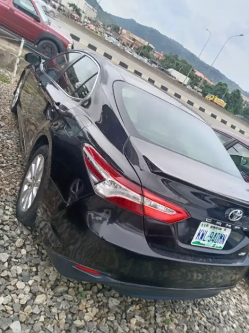 Toyota Camry   - 2020