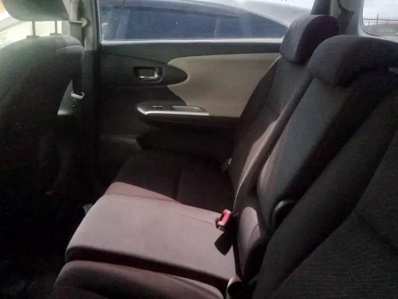 Toyota Wish   - 2011