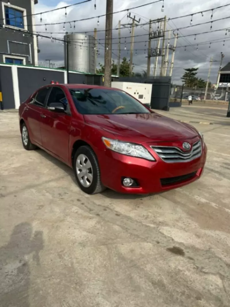 Toyota Camry   - 2006