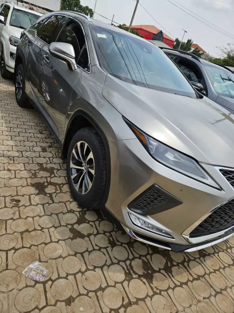 Lexus RX 350   - 2021