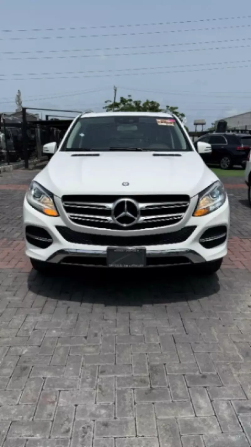 Mercedes-Benz GLE 350   - 2016