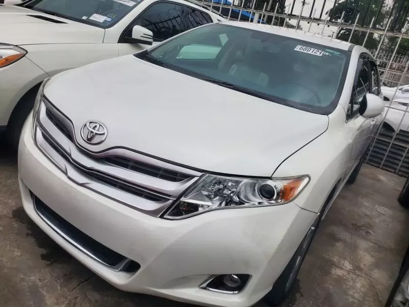 Toyota Venza   - 2010