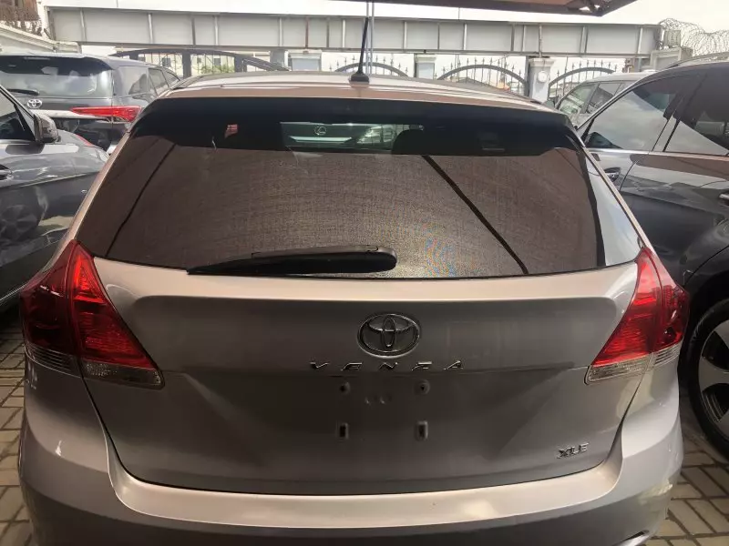 Toyota Venza   - 2013