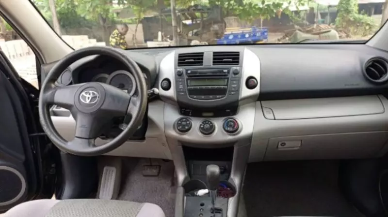 Toyota RAV4   - 2008