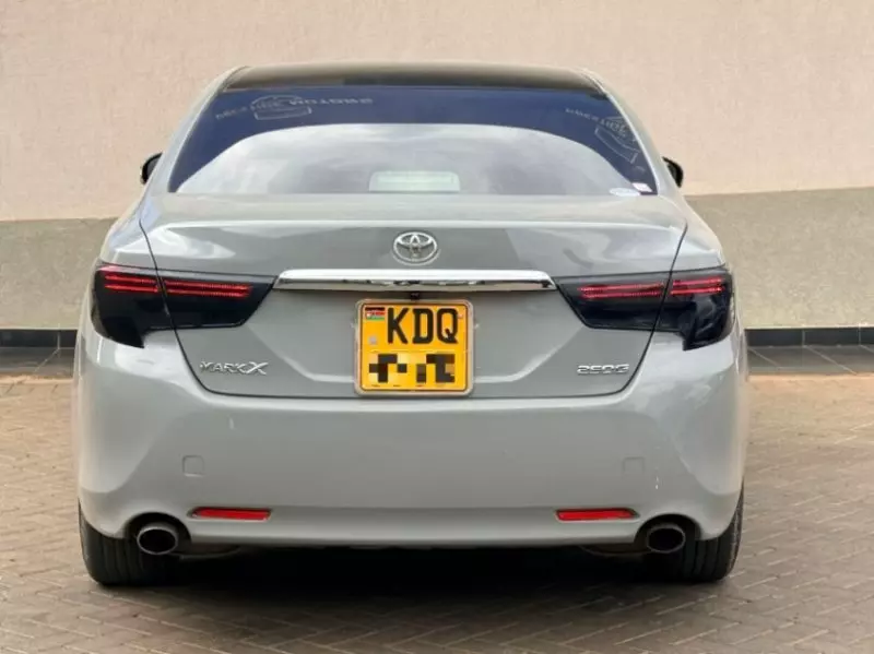 Toyota Mark X   - 2015