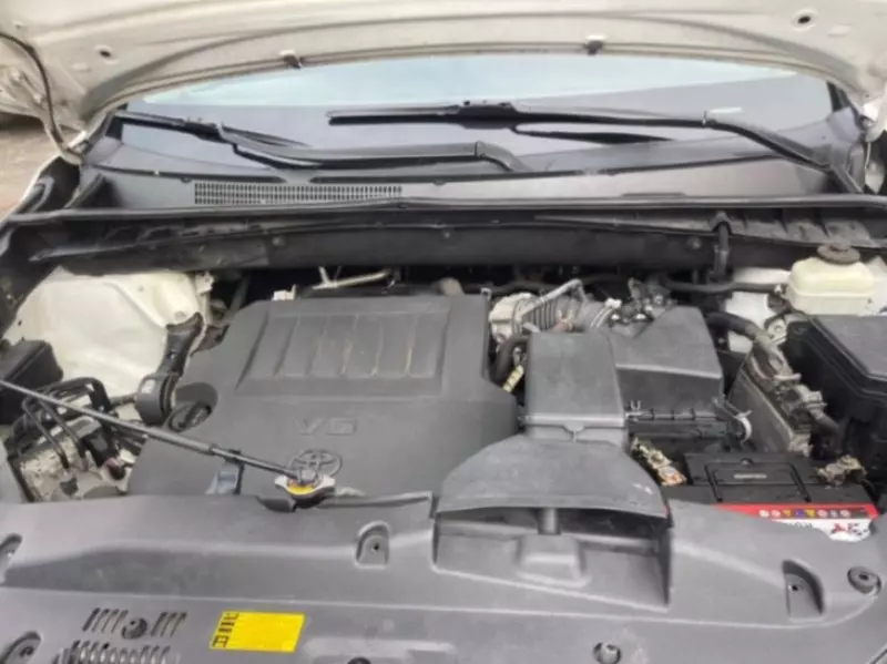 Toyota Highlander   - 2015