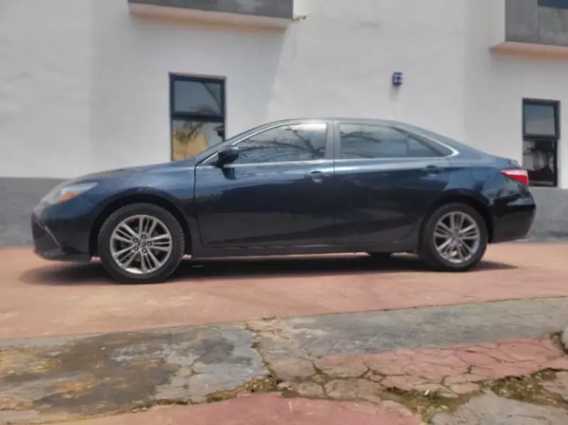 Toyota Camry   - 2017