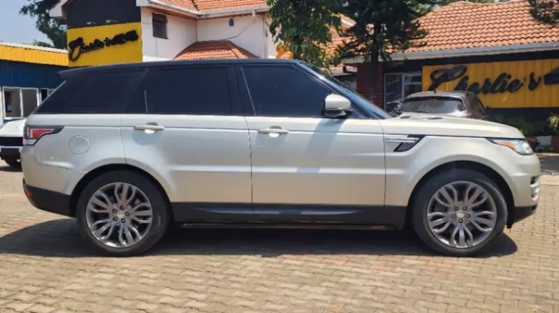 Land Rover Range Rover Sport - 2014