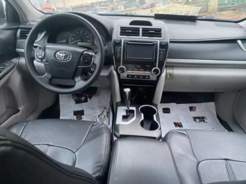 Toyota Camry - 2014