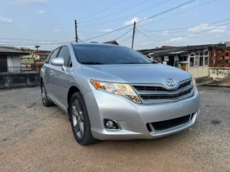Toyota Venza   - 2010
