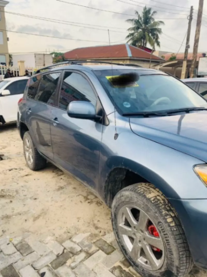 Toyota RAV 4   - 2008