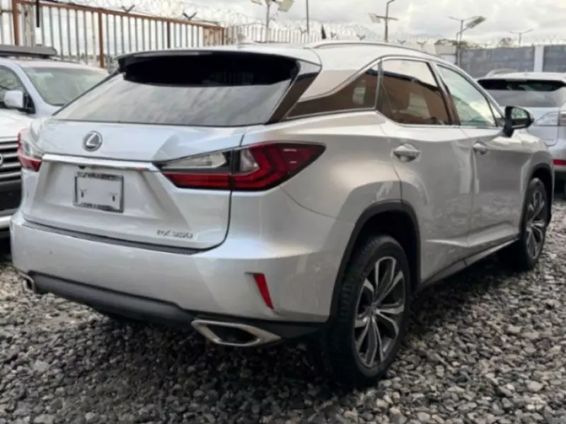 Lexus RX - 2018