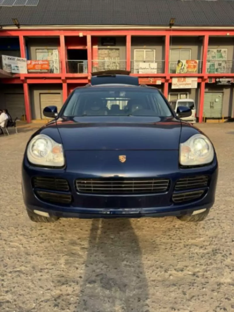 PORSCHE Cayenne   - 2006