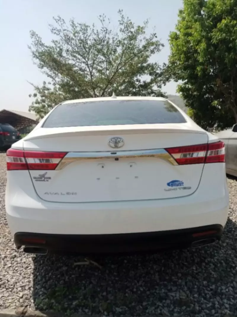 Toyota Avalon