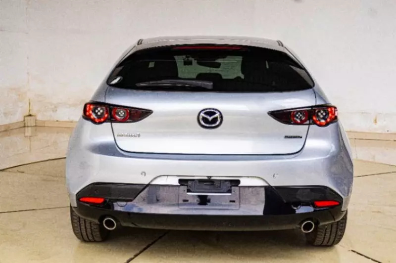 Mazda 3   - 2019