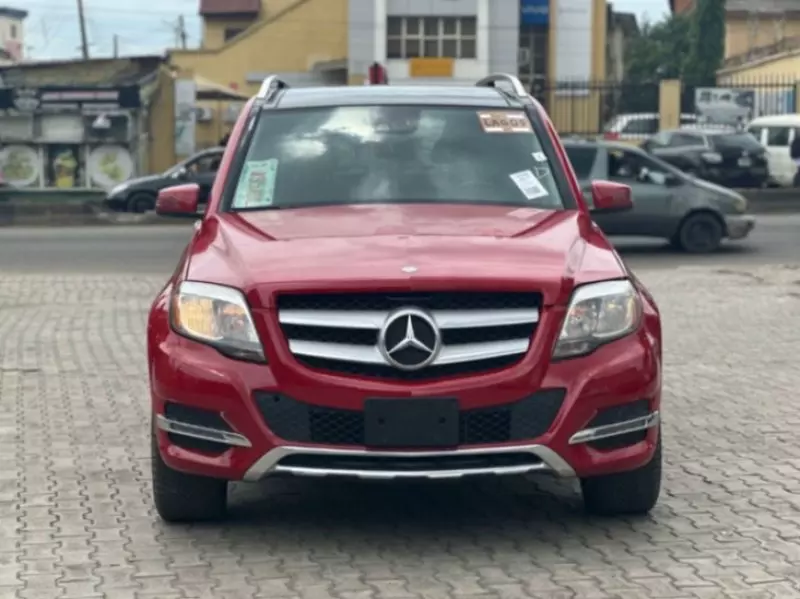 Mercedes-Benz GLK 350   - 2014
