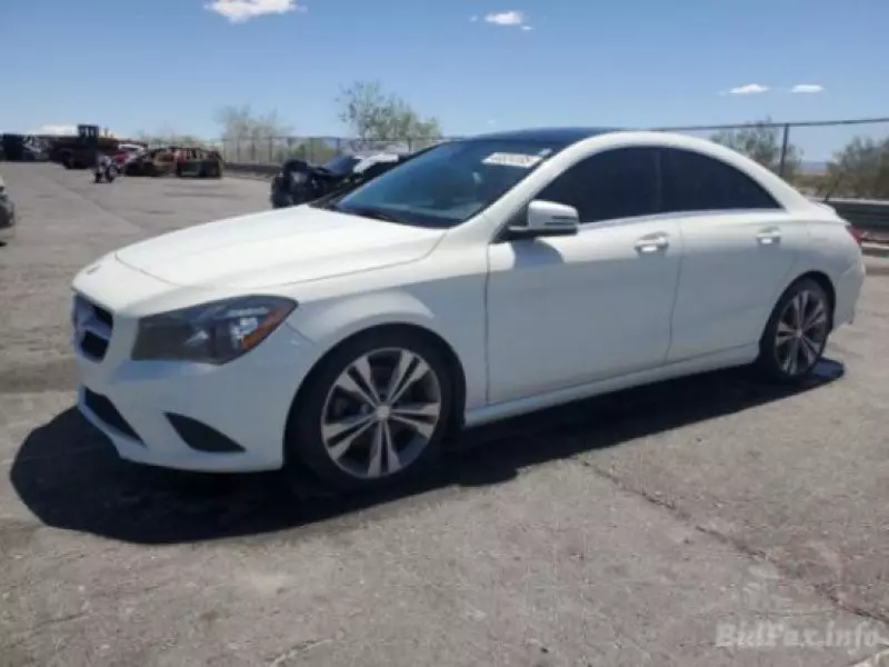 Mercedes-Benz CLA 250   - 2015