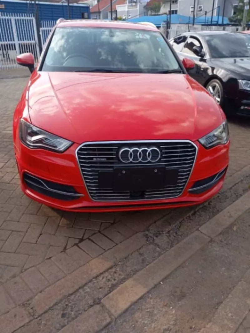 Audi A4   - 2018