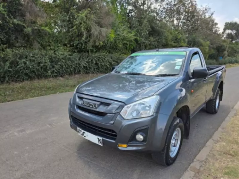 Isuzu D-Max   - 2021