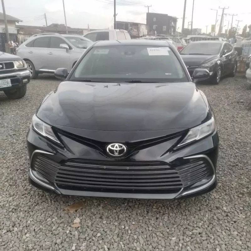 Toyota Camry   - 2022