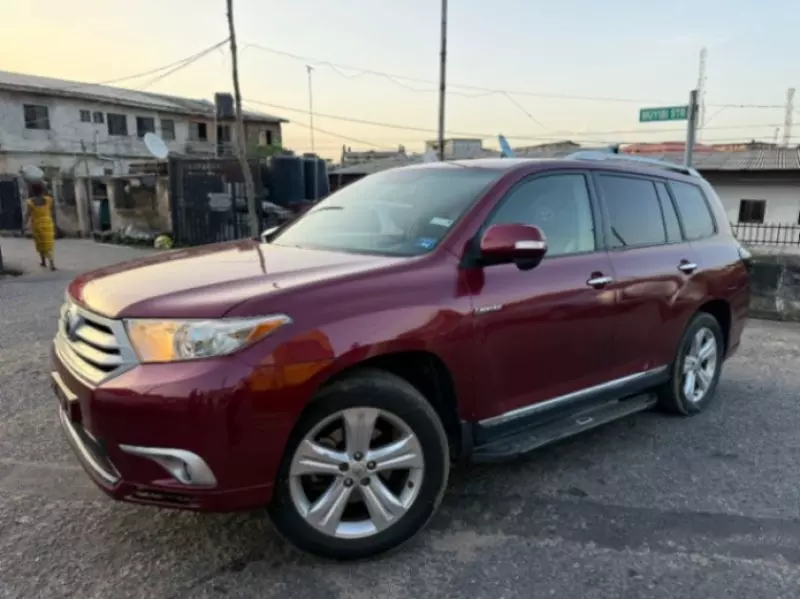 Toyota Highlander   - 2008