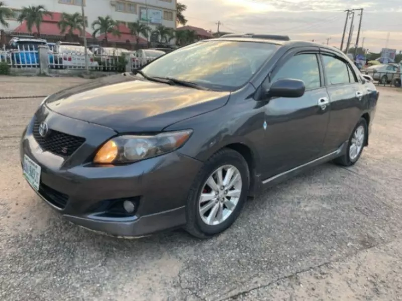 Toyota Corolla Sport   - 2010