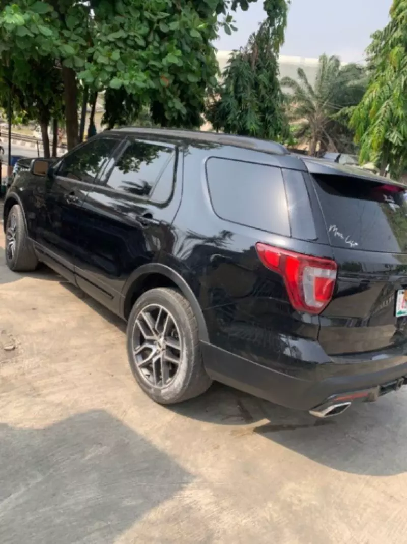 Ford Explorer LTD 3.5L