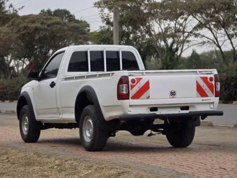 Isuzu D-Max   - 2012