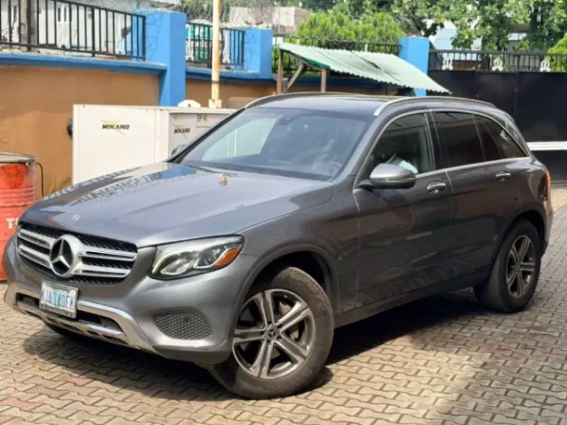 Mercedes-Benz GLC 300
