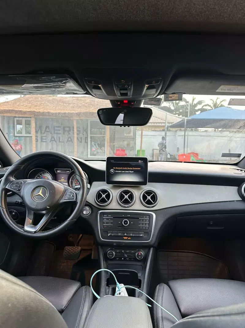 Mercedes-Benz CLA 250   - 2016