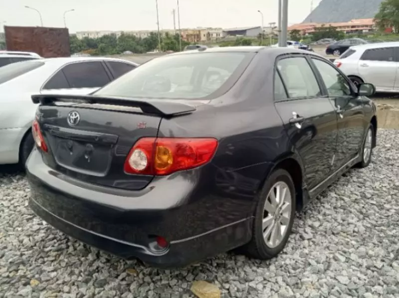 Toyota Corolla Sport   - 2010