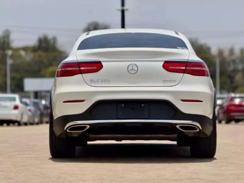 Mercedes-Benz GLC 250   - 2017