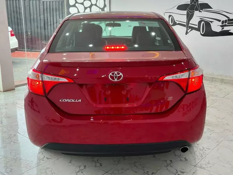 Toyota Corolla   - 2015