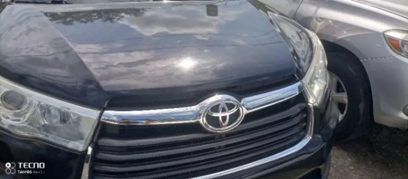 Toyota Highlander   - 2016