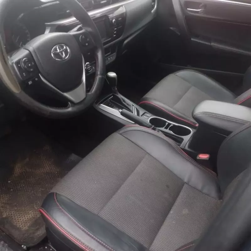 Toyota Corolla   - 2015