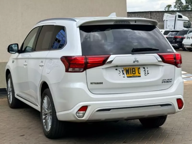 Mitsubishi Outlander hybrid