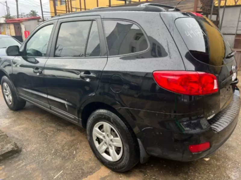 Hyundai Santa Fe   - 2008