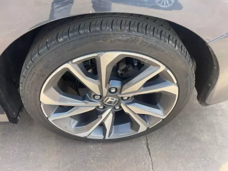 Honda Civic   - 2019