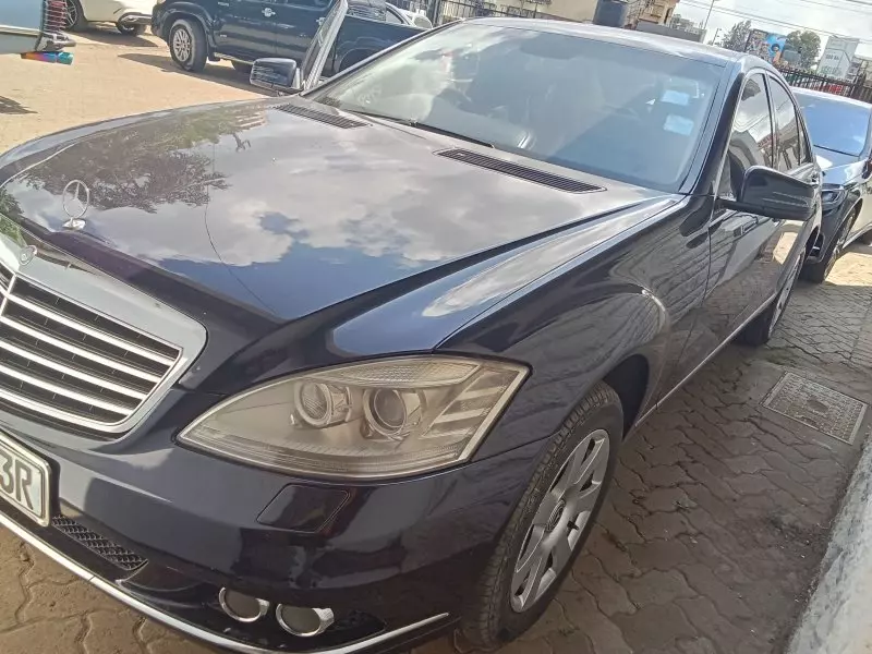 Mercedes-Benz S 300   - 2009