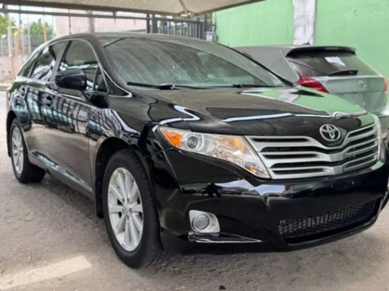 Toyota Venza   - 2010