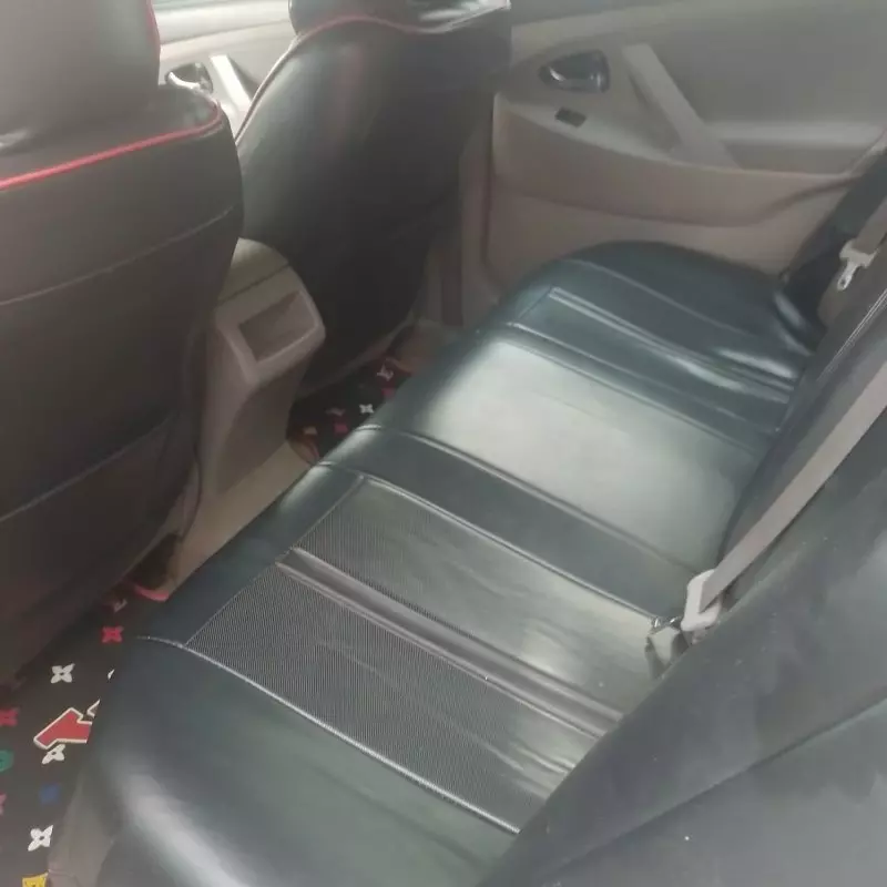 Toyota Camry   - 2009