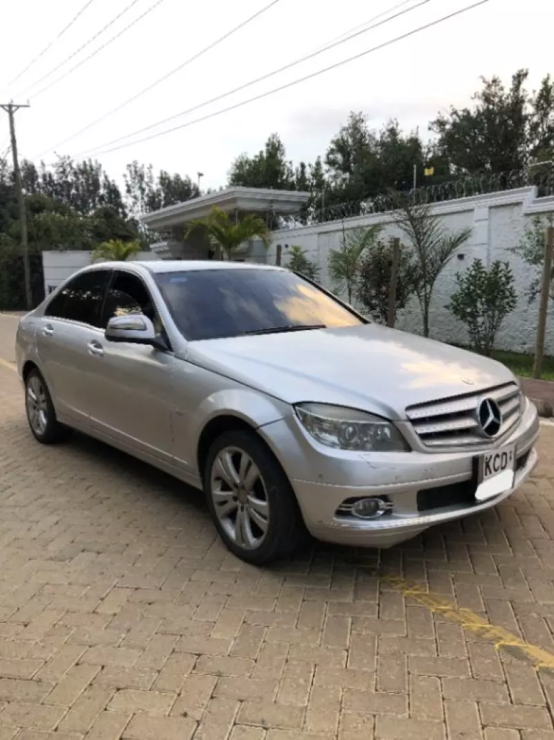 Mercedes-Benz C 200   - 2009