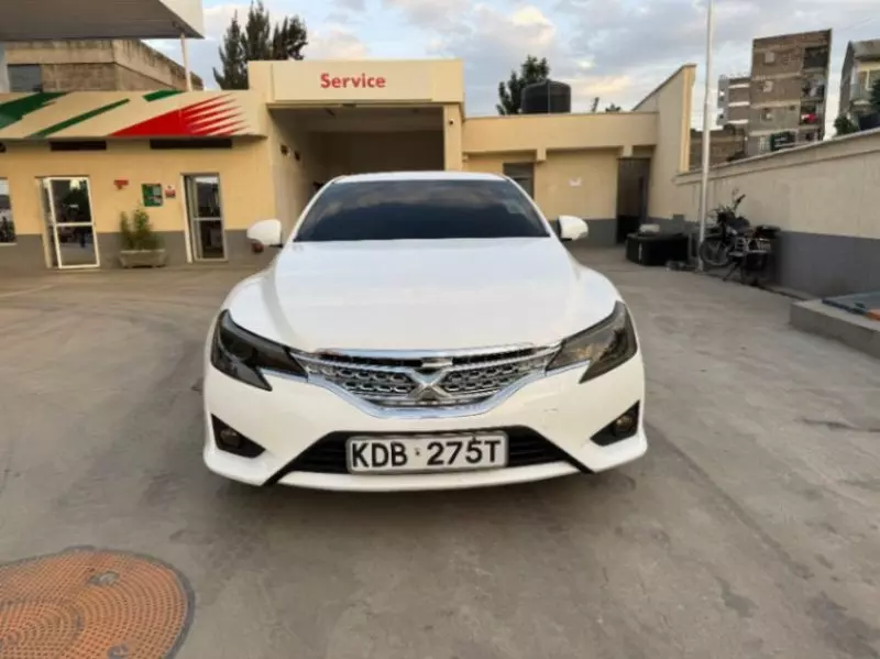 Toyota Mark X   - 2013