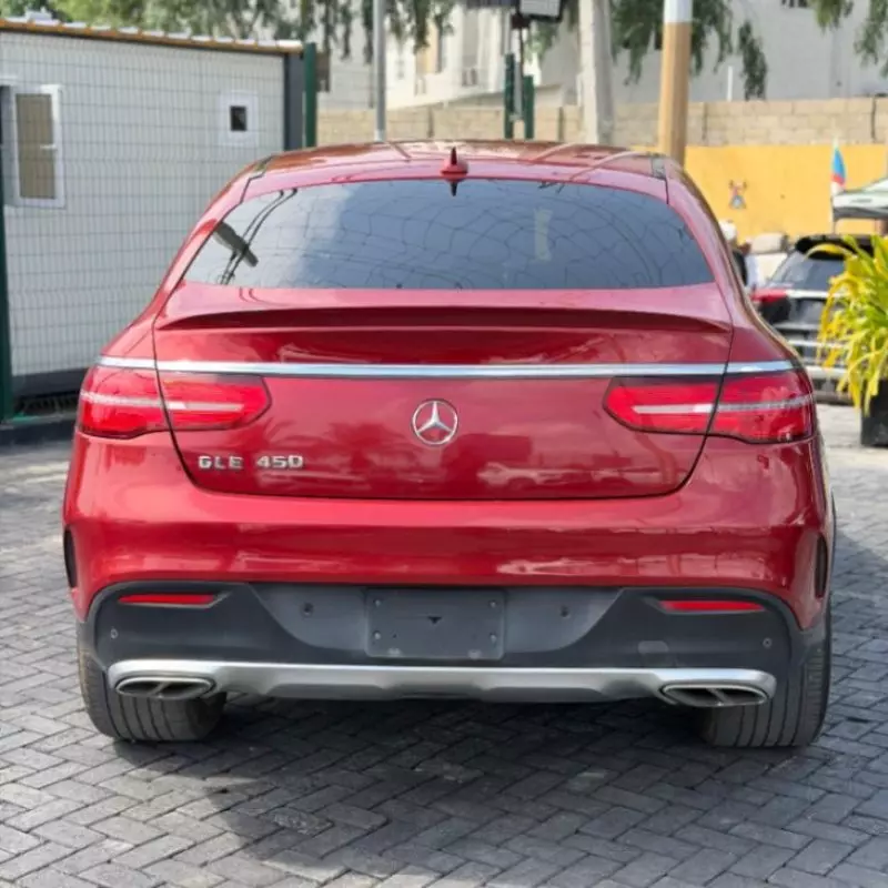 Mercedes-Benz GLE-Class - 2016