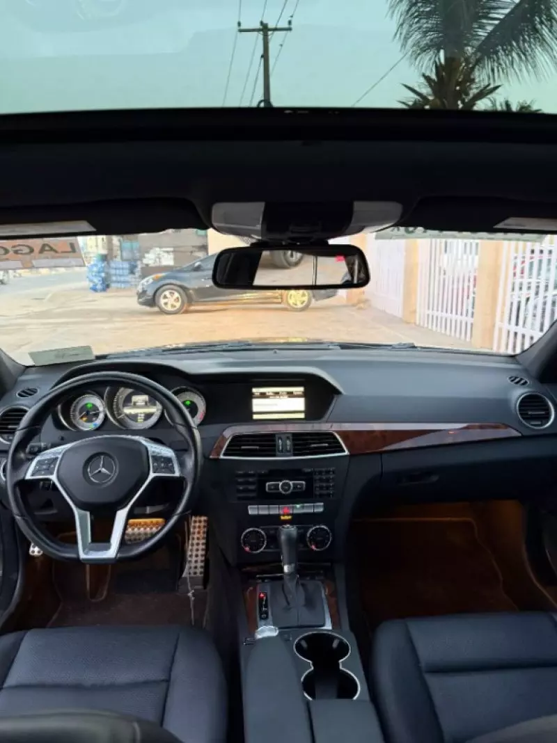 Mercedes-Benz C 300   - 2013