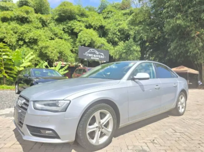 Audi A4   - 2017
