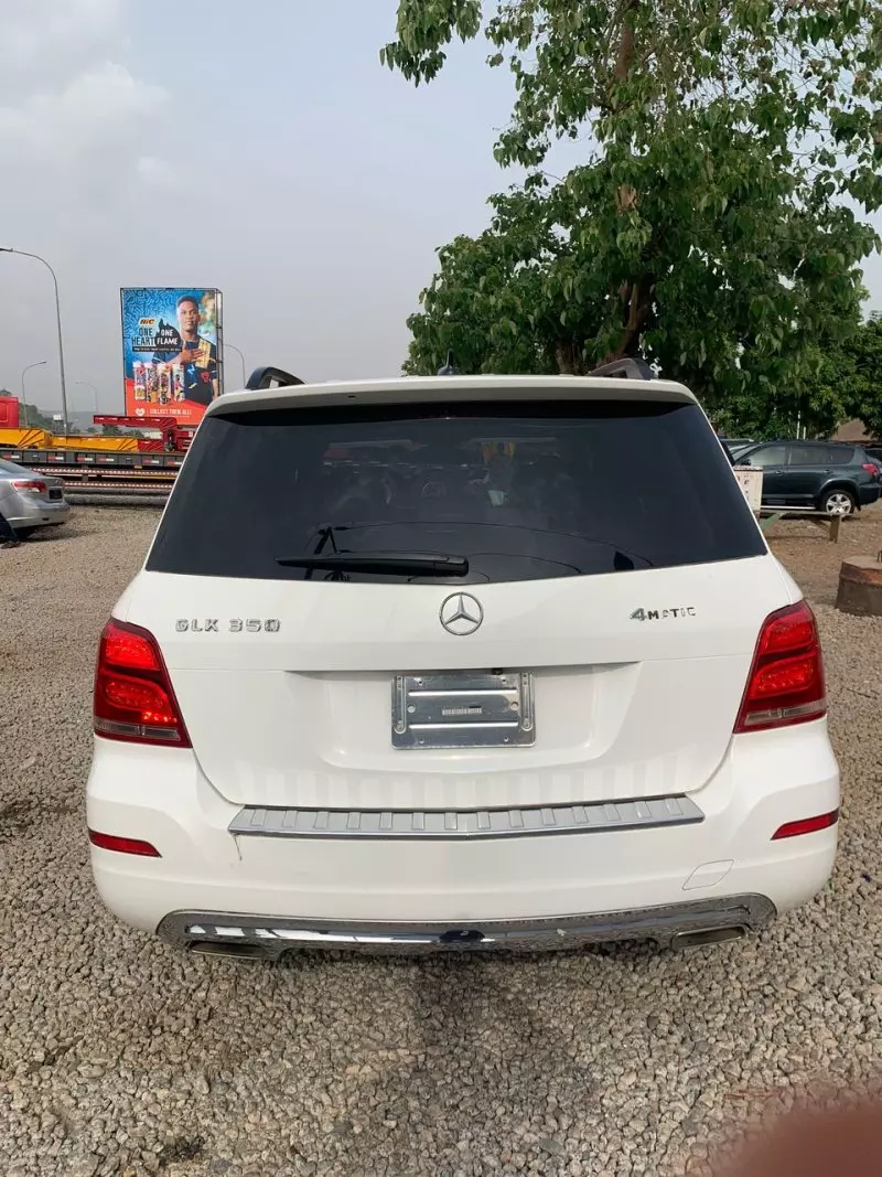 Mercedes-Benz GLK 350   - 2014
