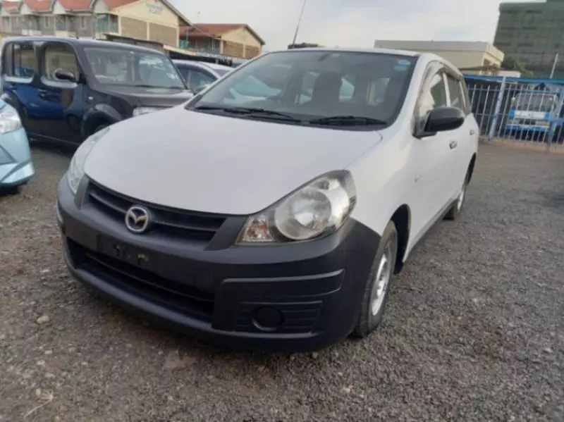 Mazda Familia    - 2016